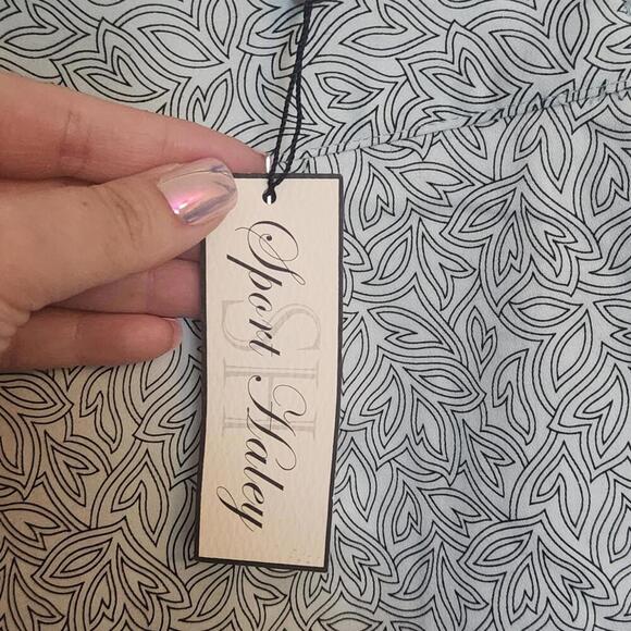 Elegant Gray Patterned Skort - Picture 4 of 5